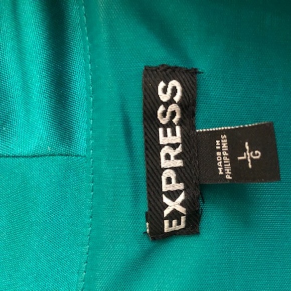 Top - Picture 2 of 2